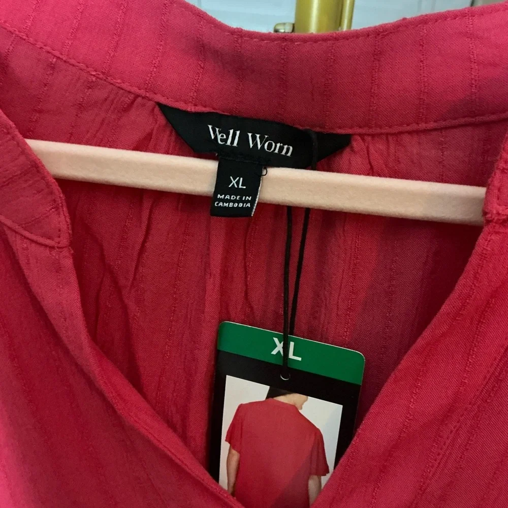 Well Worn Split Neck Short Sleeve Blouse - XL - Raspberry Coral - Picture 2 of 4